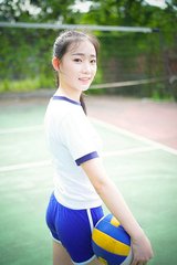 公交车后车座疯狂的_: 数据背后的逻辑，未来是否还能保持平衡？