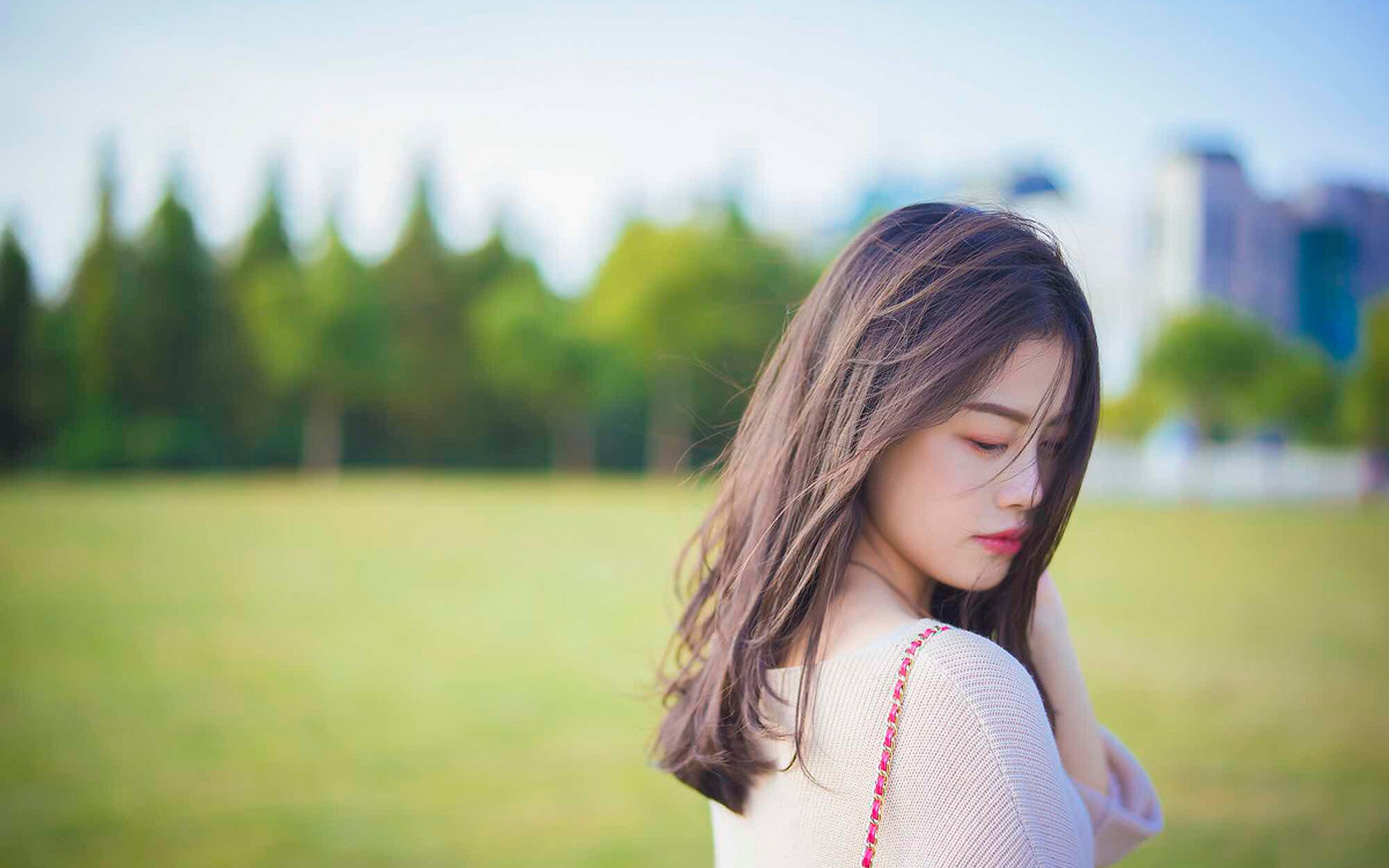 美女被男人操的软件_: 令人圈粉的观点，是否真正具备实用性？
