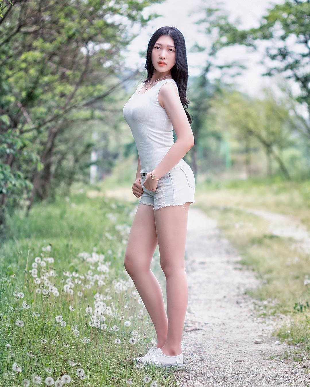 久re在线_: 引导趋势的事件，哪个将引发更大的变革？